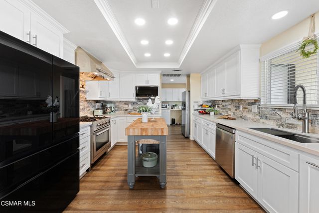 10464 Caribou Avenue, Apple Valley, CA 92308