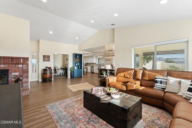 10464 Caribou Avenue, Apple Valley, CA 92308