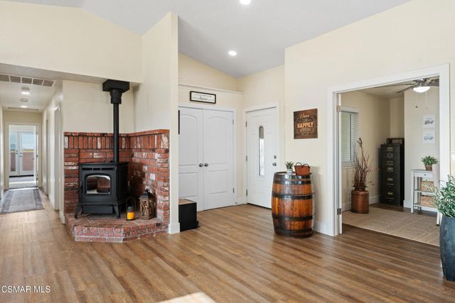 10464 Caribou Avenue, Apple Valley, CA 92308