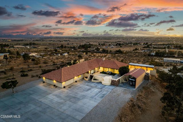 10464 Caribou Avenue, Apple Valley, CA 92308