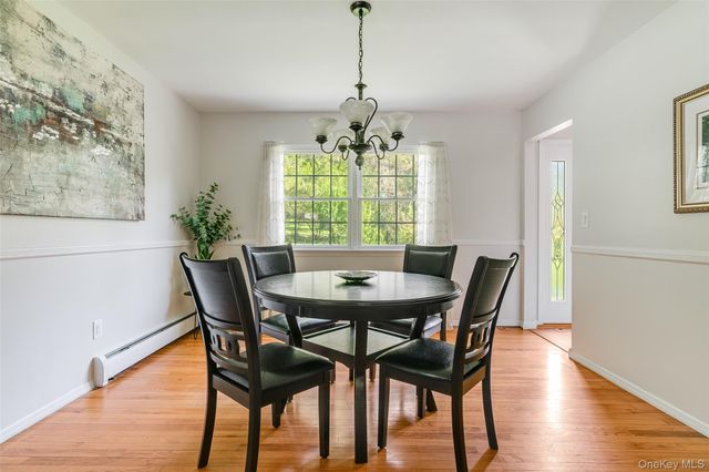 12 Oriole Drive, Woodstock, NY 12498