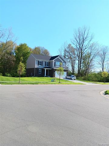 48430 Shagbark Lane, Belleville, MI 48111