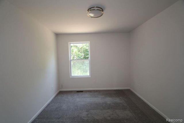 48430 Shagbark Lane, Belleville, MI 48111
