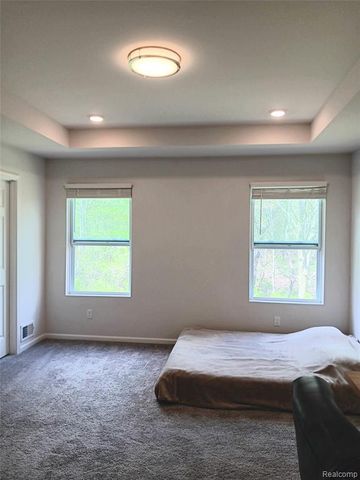 48430 Shagbark Lane, Belleville, MI 48111