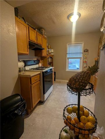 4858 washington Avenue, Kansas City, KS 66102