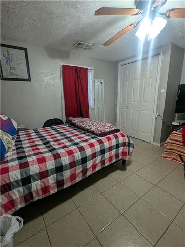 4858 washington Avenue, Kansas City, KS 66102