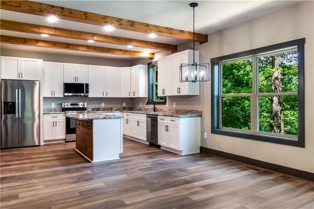 123 Pamela Court, Ellijay, GA 30540
