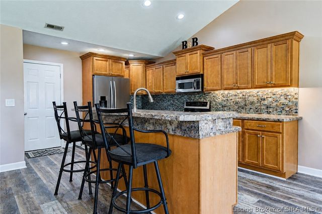 6717 Georgetown Greenville Road, Greenville, IN 47124