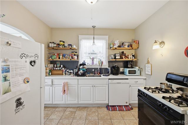102 Prospect Avenue, Hamburg, NY 14075