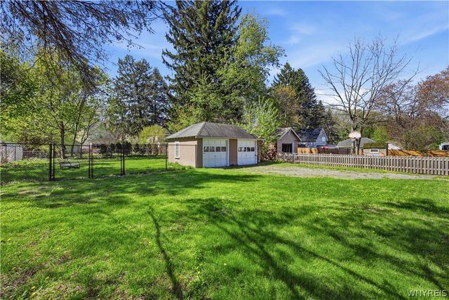 102 Prospect Avenue, Hamburg, NY 14075