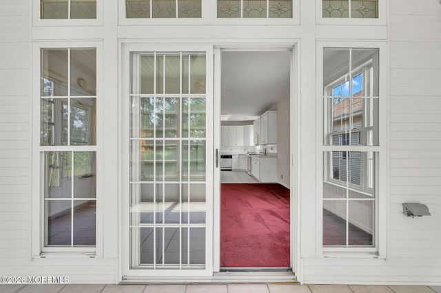 6 Greensprings Drive, Lakewood, NJ 08701