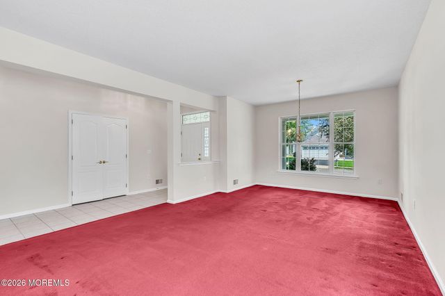 6 Greensprings Drive, Lakewood, NJ 08701