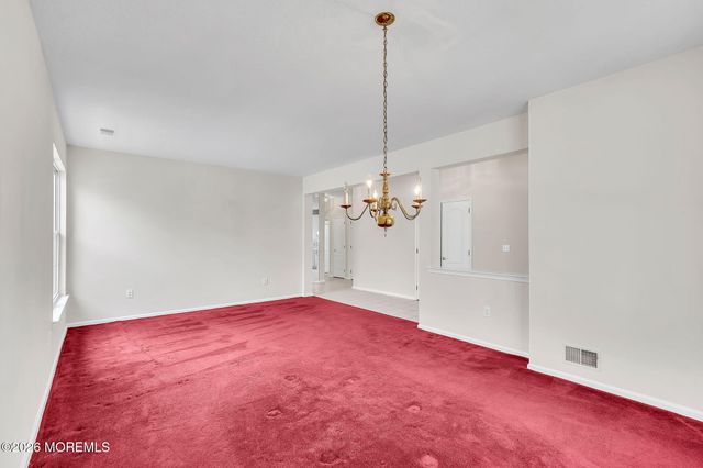 6 Greensprings Drive, Lakewood, NJ 08701