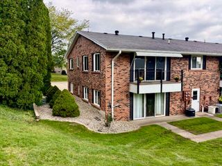 230 S State Street 84, Zeeland City, MI 49464