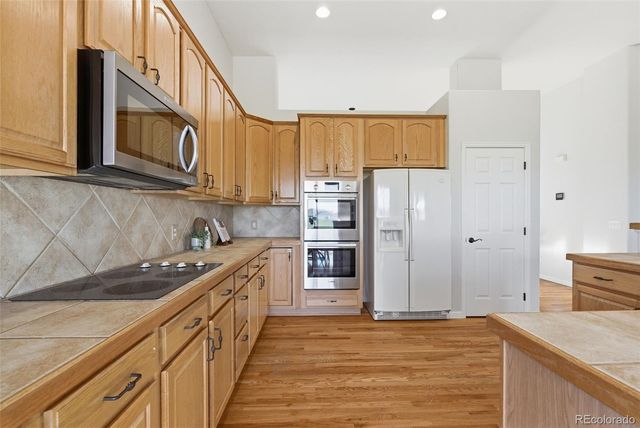 879 Glenarbor Circle, Longmont, CO 80504