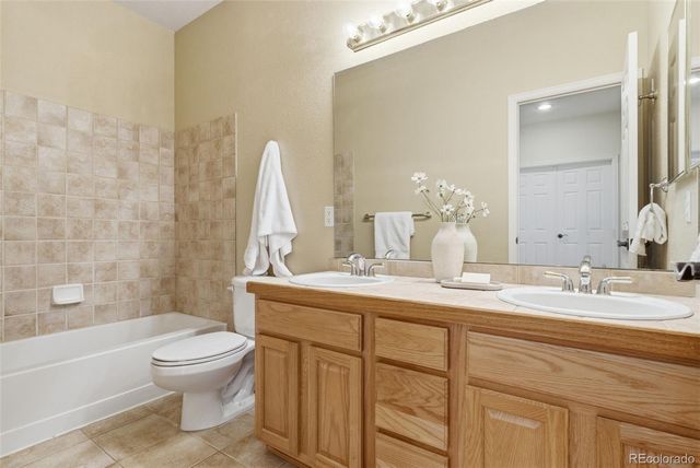 879 Glenarbor Circle, Longmont, CO 80504