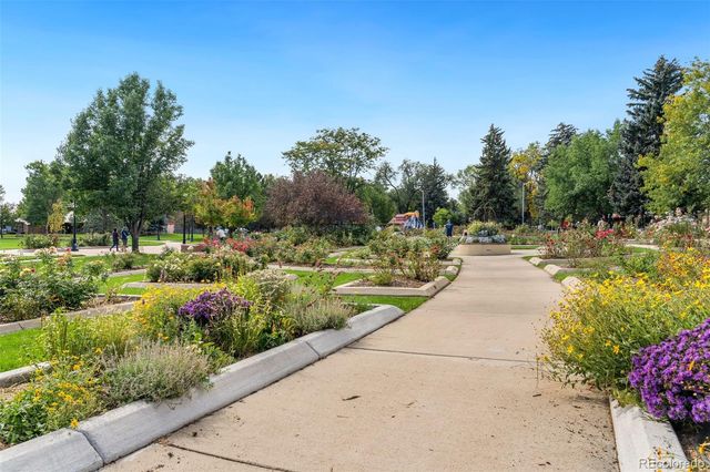 879 Glenarbor Circle, Longmont, CO 80504