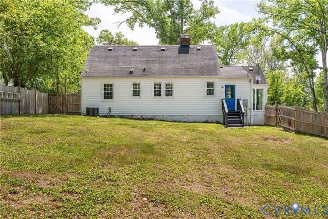 7712 Patterson Ave, Henrico, VA 23229