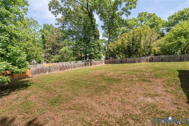 7712 Patterson Ave, Henrico, VA 23229