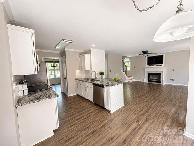 1525 Hawthorne Drive, Indian Trail, NC 28079