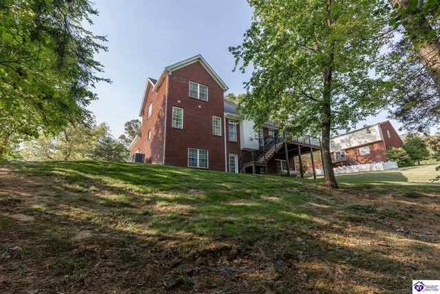 102 Karstwood Court, Elizabethtown, KY 42701
