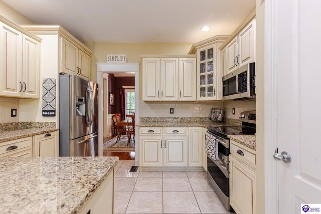 102 Karstwood Court, Elizabethtown, KY 42701
