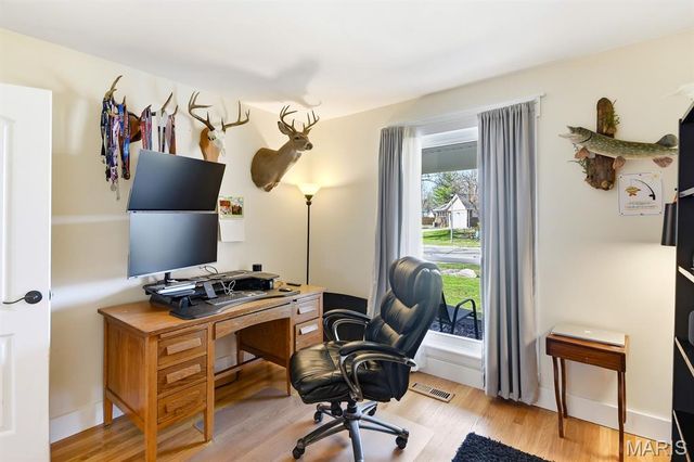 5354 Chatfield Drive, St Louis, MO 63129