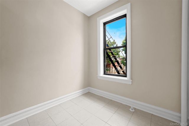 155-17 Sanford Avenue 2C, Flushing, NY 11355
