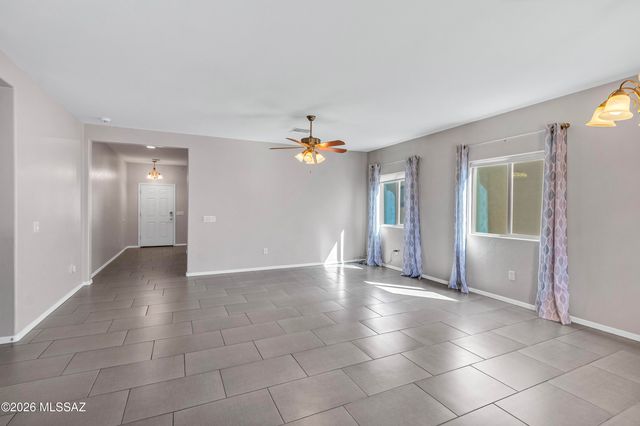 8939 N Country Cove Trail, Tucson, AZ 85742