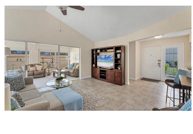 3613 57TH AVENUE DRIVE W 3613, Bradenton, FL 34210