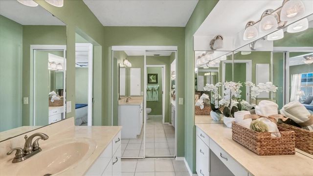 3613 57TH AVENUE DRIVE W 3613, Bradenton, FL 34210