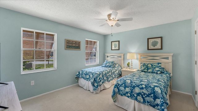 3613 57TH AVENUE DRIVE W 3613, Bradenton, FL 34210