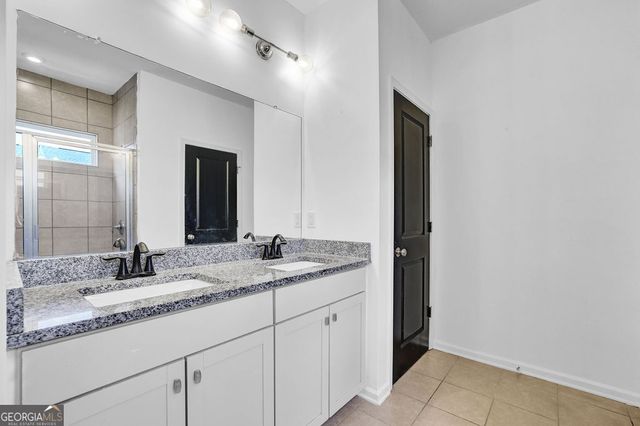 221 Ellis Lane, Woodstock, GA 30189