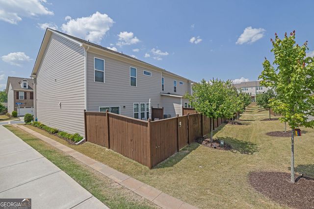 221 Ellis Lane, Woodstock, GA 30189