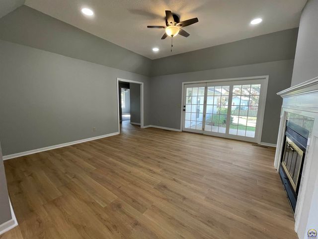 2401 West View Ter, Emporia, KS 66801