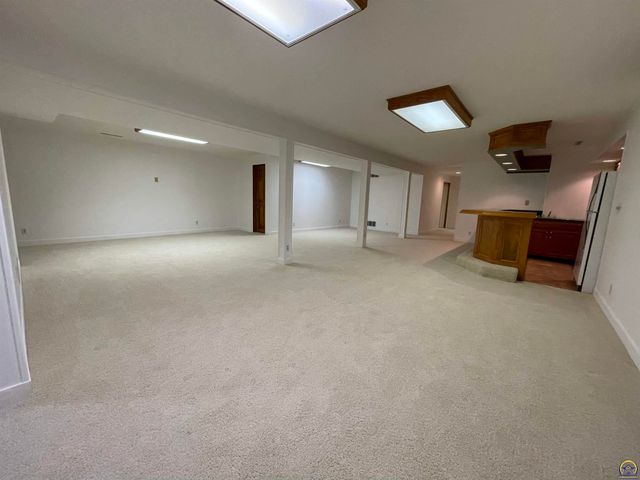 2401 West View Ter, Emporia, KS 66801