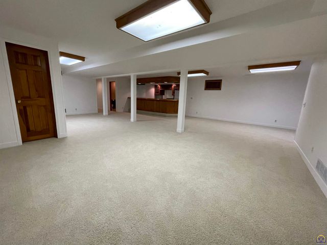 2401 West View Ter, Emporia, KS 66801