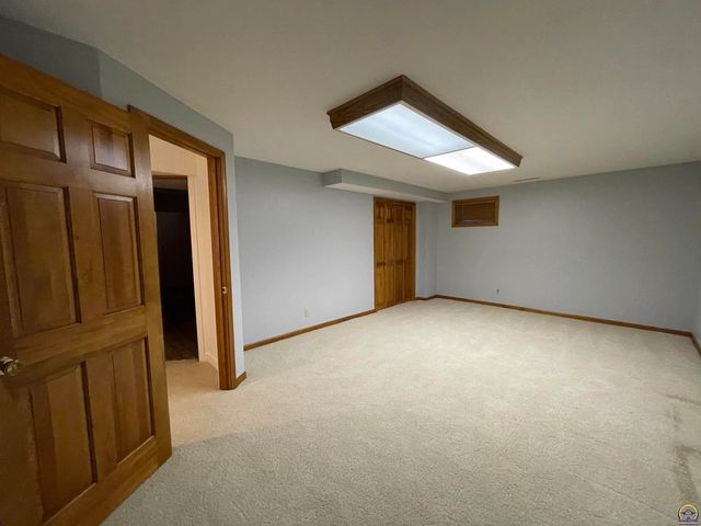 2401 West View Ter, Emporia, KS 66801