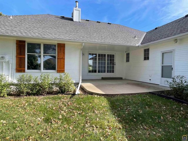 2401 West View Ter, Emporia, KS 66801
