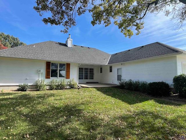 2401 West View Ter, Emporia, KS 66801