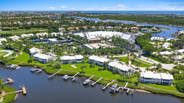 301 Captains Way, Jupiter, FL 33477