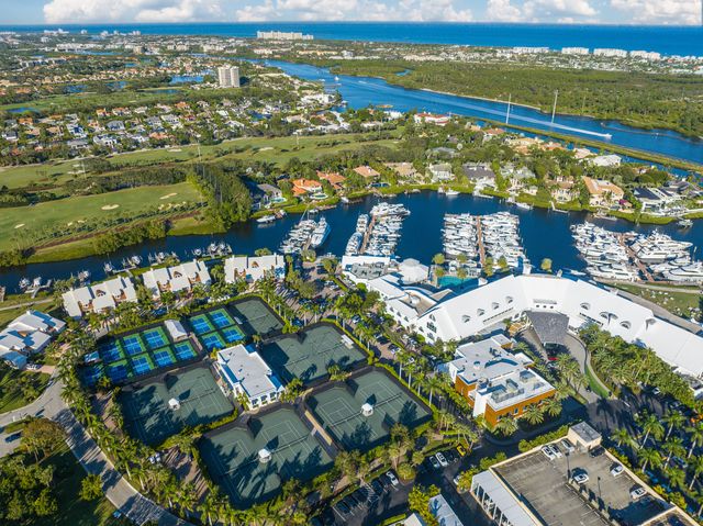 301 Captains Way, Jupiter, FL 33477