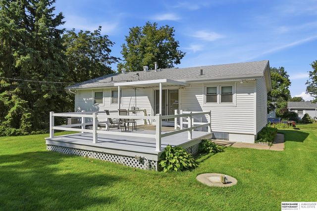 1721 N 84th Street, Omaha, NE 68114