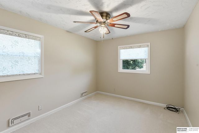 1721 N 84th Street, Omaha, NE 68114