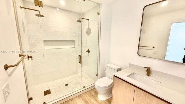 90 NE 32nd St 1125, Miami, FL 33127