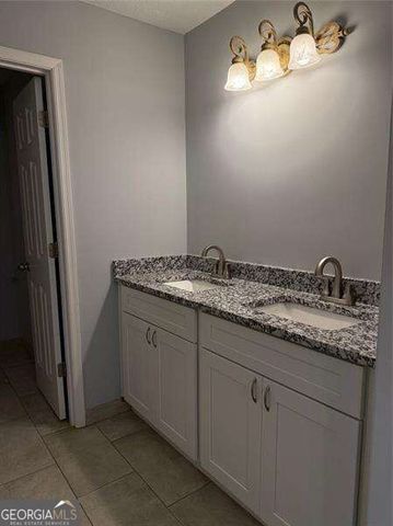 2707 HAWK Drive NE 2707, Marietta, GA 30066