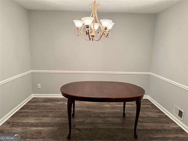 2707 HAWK Drive NE 2707, Marietta, GA 30066