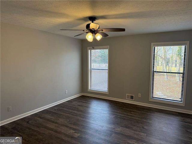 2707 HAWK Drive NE 2707, Marietta, GA 30066