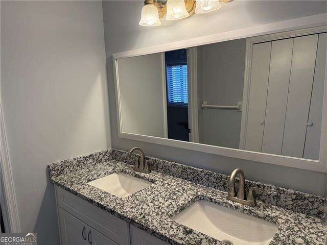 2707 HAWK Drive NE 2707, Marietta, GA 30066