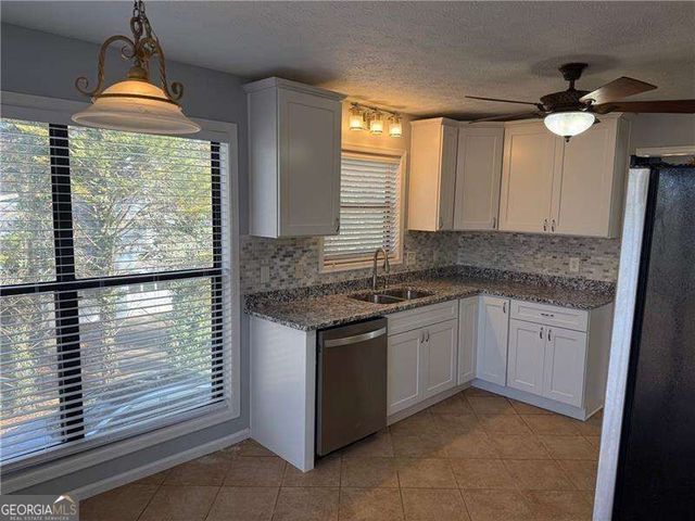 2707 HAWK Drive NE 2707, Marietta, GA 30066